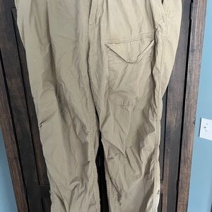 Men’s Polo Ralph Lauren Pants size 40/30 Like new worn once.